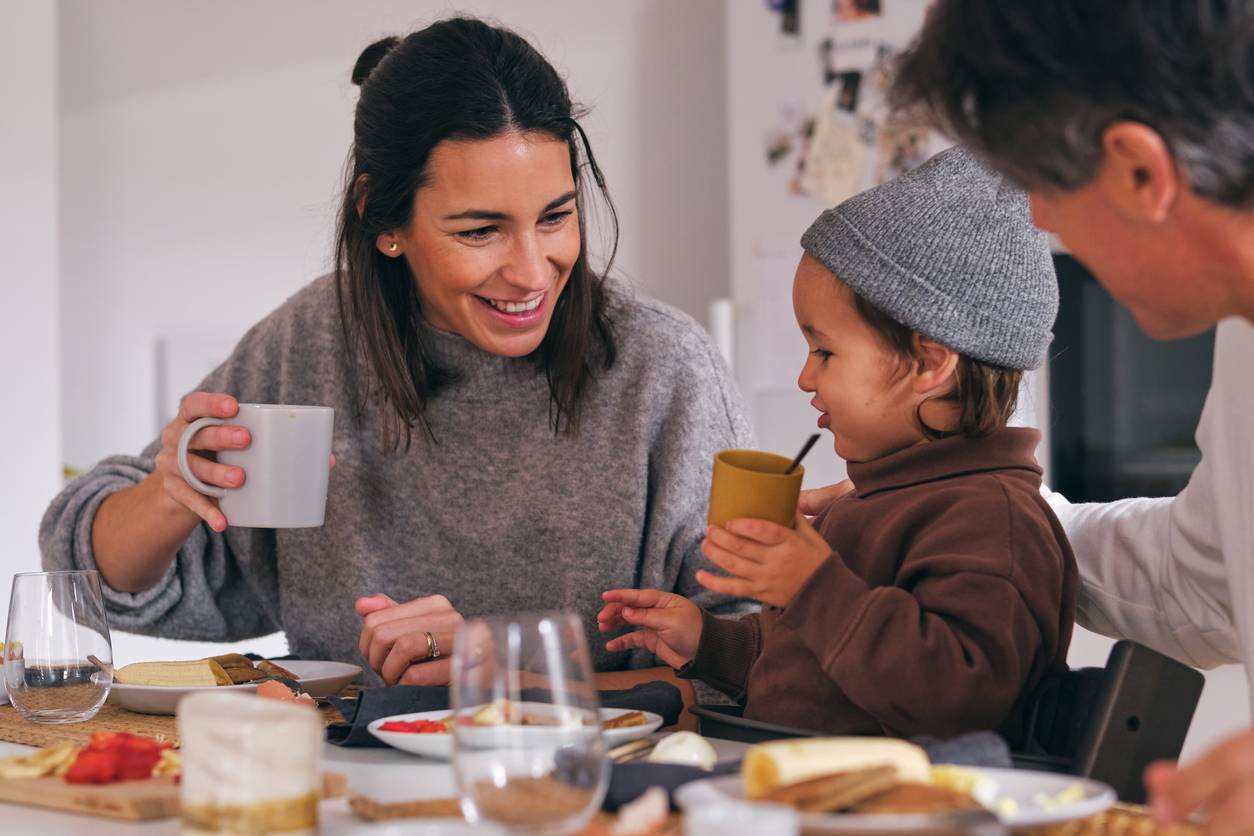 famille avec mutuelle santé adaptée
