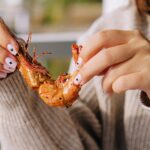 manger des crevettes